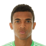 Luiz Gustavo 82