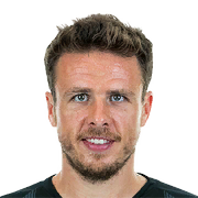 Nicolai Müller 77